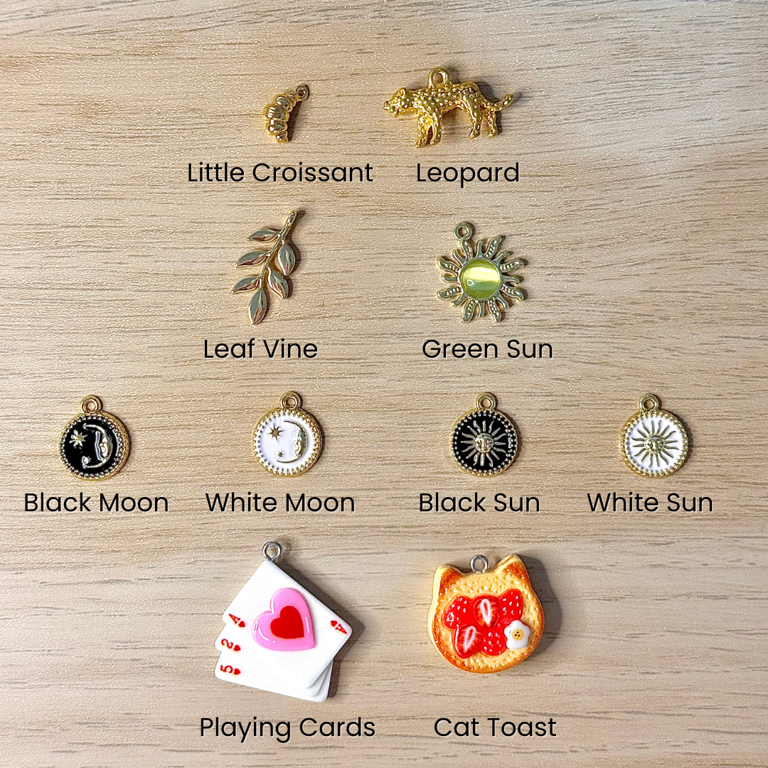 Green Velvet Clasp Bookmark